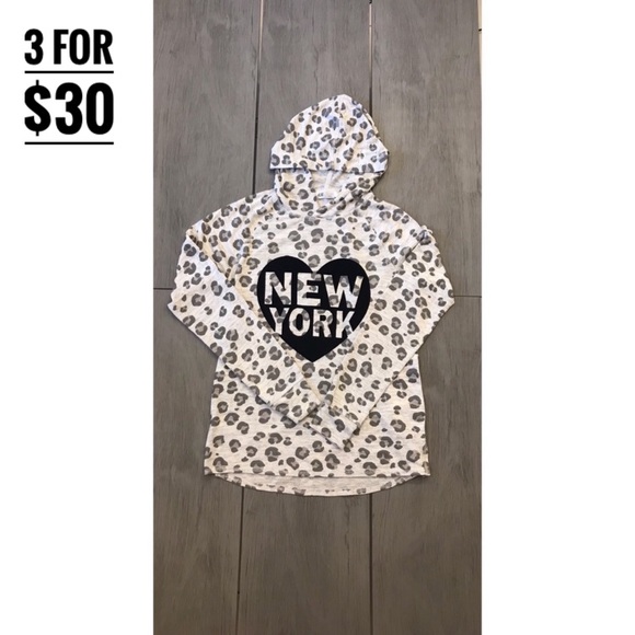 H&M Other - H & M leopard print long sleeved 🖤New York